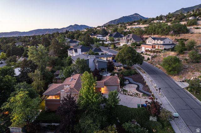 4868 S WALLACE LN, Salt Lake City, UT 84117