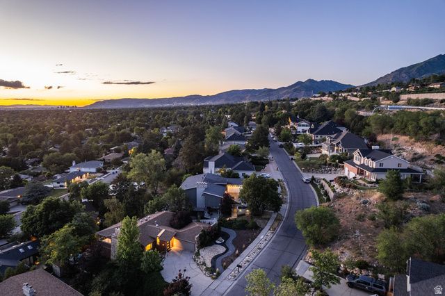 4868 S WALLACE LN, Salt Lake City, UT 84117