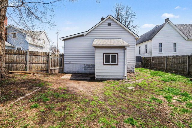 1003 N Linn Street, Bay City, MI 48706