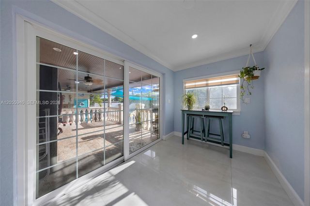5862 W 2nd Ct, Hialeah, FL 33012