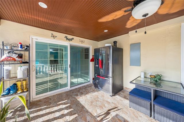 5862 W 2nd Ct, Hialeah, FL 33012