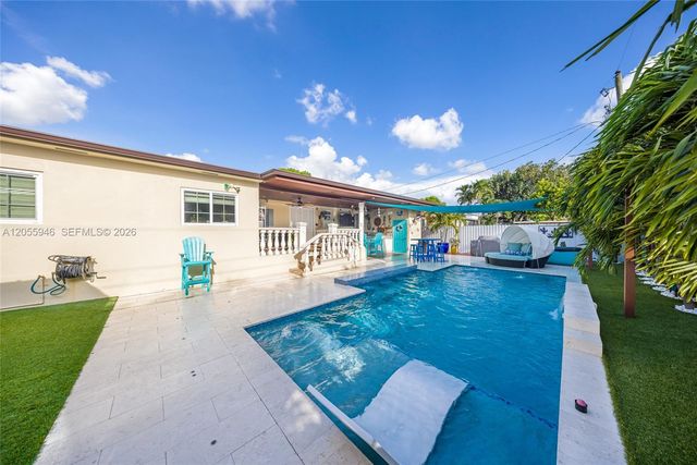 5862 W 2nd Ct, Hialeah, FL 33012