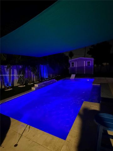 5862 W 2nd Ct, Hialeah, FL 33012