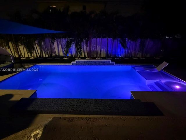 5862 W 2nd Ct, Hialeah, FL 33012