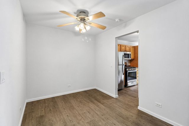 1102 Woodbury Lane D1, Wheeling, IL 60090