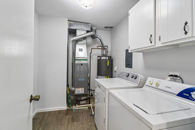 1102 Woodbury Lane D1, Wheeling, IL 60090