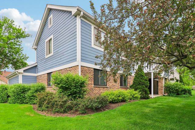 1102 Woodbury Lane D1, Wheeling, IL 60090