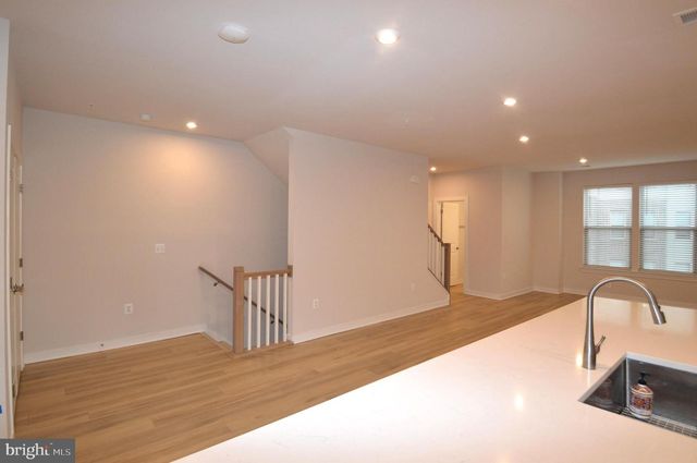 13651 INNOVATION STATION LOOP, Herndon, VA 20171