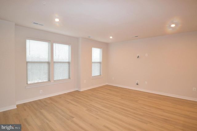 13651 INNOVATION STATION LOOP, Herndon, VA 20171