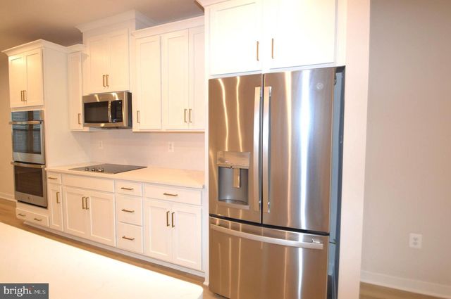 13651 INNOVATION STATION LOOP, Herndon, VA 20171