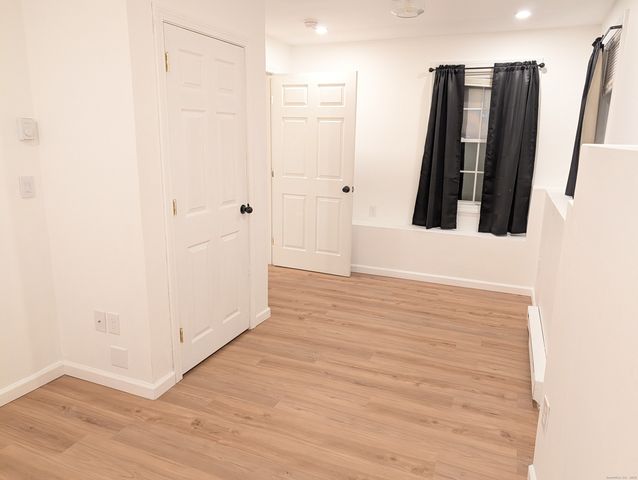 23 Mechanics Street 101, Putnam, CT 06260