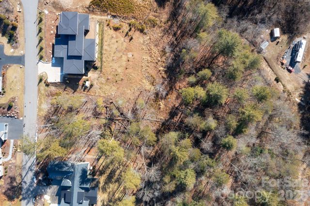 161 Riverbend Forest Drive 9, Asheville, NC 28805