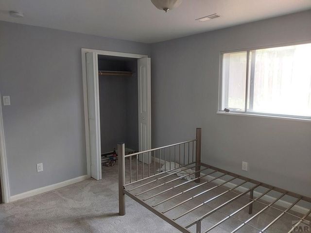 10 Verdosa Dr, Pueblo, CO 81005