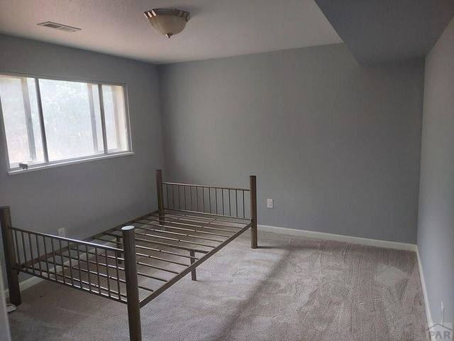 10 Verdosa Dr, Pueblo, CO 81005