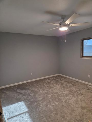 10 Verdosa Dr, Pueblo, CO 81005