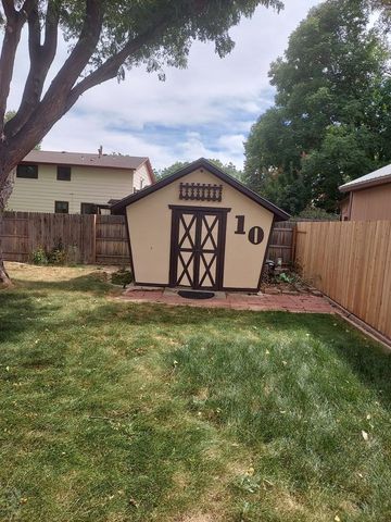 10 Verdosa Dr, Pueblo, CO 81005