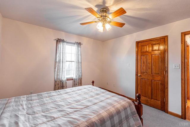 1975 Morning Star Road, Appomattox, VA 24522