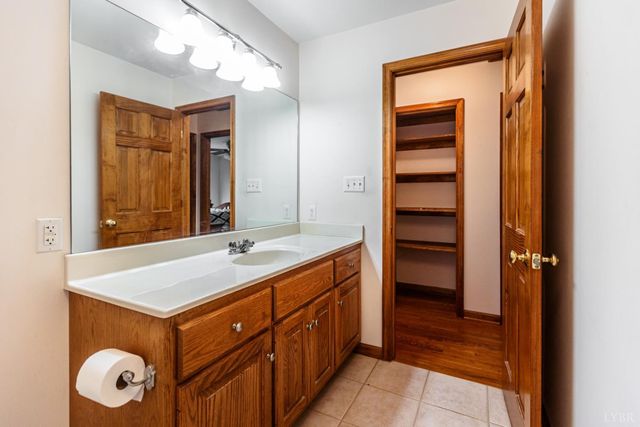 1975 Morning Star Road, Appomattox, VA 24522