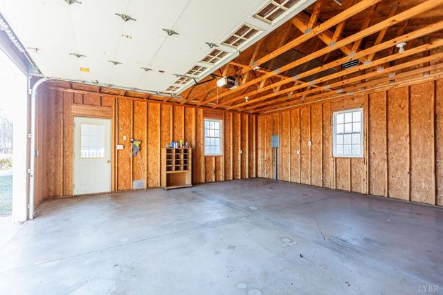 1975 Morning Star Road, Appomattox, VA 24522