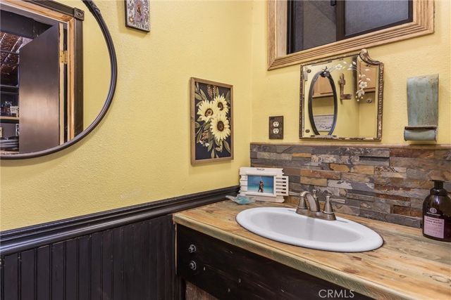 40940 Pine Drive, Forest Falls, CA 92339