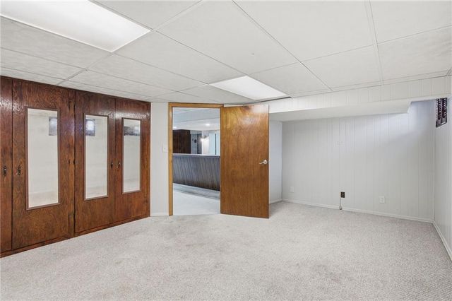 12009 E 61st Terrace, Kansas City, MO 64133