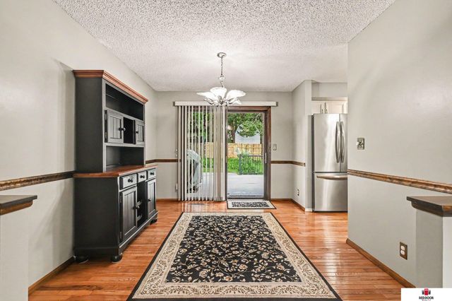 8021 Myrtle Street, Lincoln, NE 68506