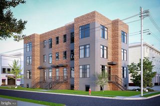 2602 4TH ST NE #B, Washington, DC 20002