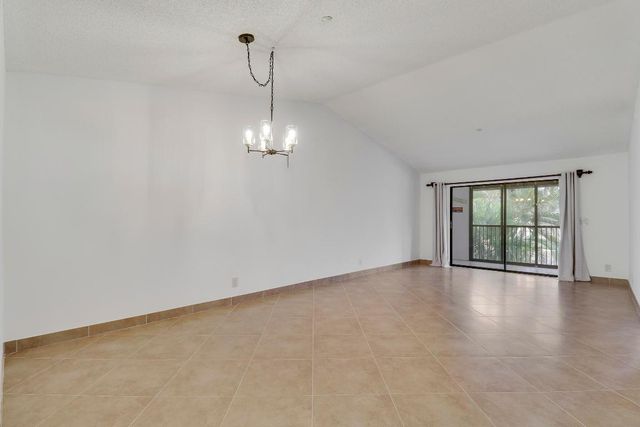 15364 Lakes Of Delray Boulevard 61, Delray Beach, FL 33484