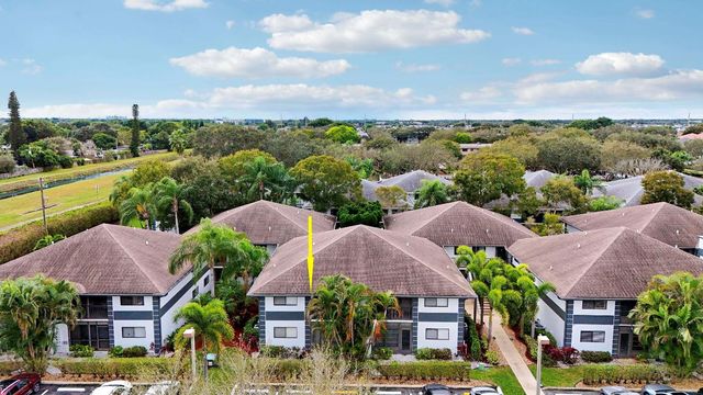 15364 Lakes Of Delray Boulevard 61, Delray Beach, FL 33484