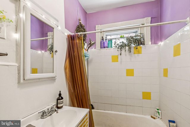 4714 WOODLAND AVE, Philadelphia, PA 19143
