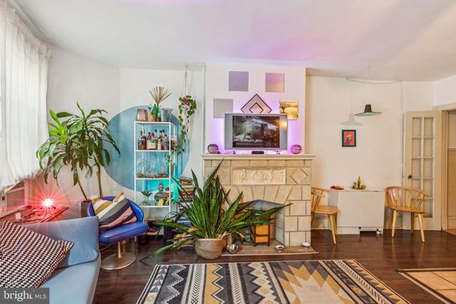 4714 WOODLAND AVE, Philadelphia, PA 19143