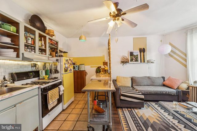 4714 WOODLAND AVE, Philadelphia, PA 19143