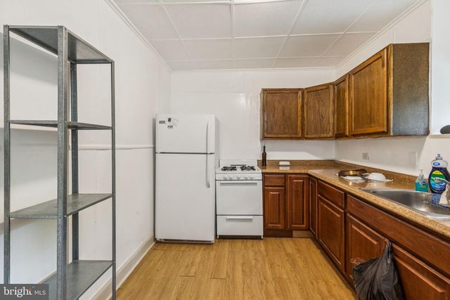 4714 WOODLAND AVE, Philadelphia, PA 19143