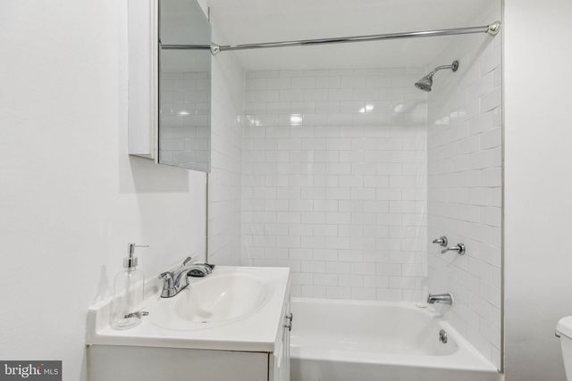 4714 WOODLAND AVE, Philadelphia, PA 19143