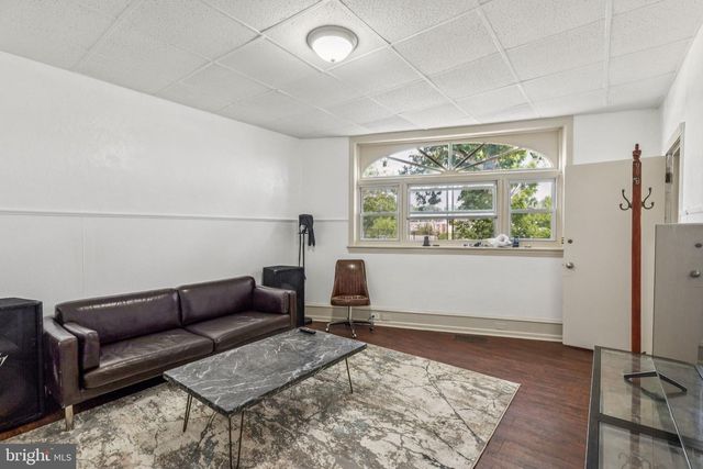 4714 WOODLAND AVE, Philadelphia, PA 19143