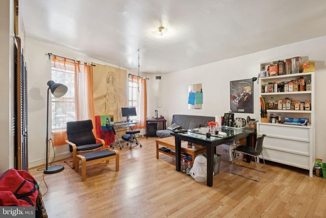 4714 WOODLAND AVE, Philadelphia, PA 19143