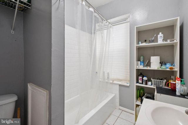 4714 WOODLAND AVE, Philadelphia, PA 19143