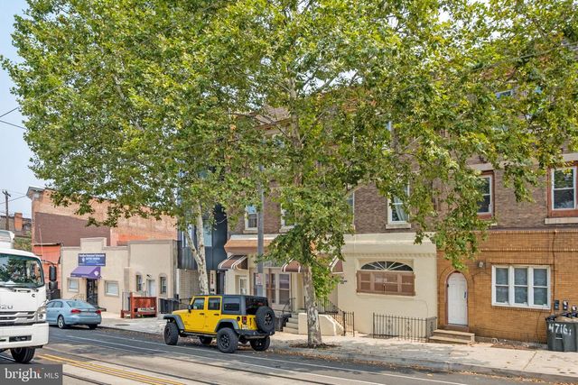 4714 WOODLAND AVE, Philadelphia, PA 19143