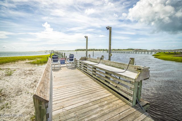 806 Paoli Court, Wilmington, NC 28409