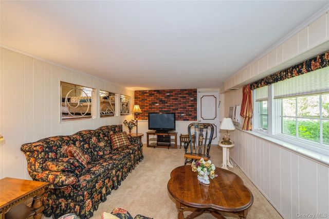 26 Wren Court, Northport, NY 11768