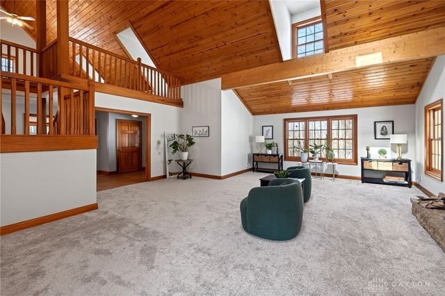 2810 E Spring Valley Pike, Dayton, OH 45458