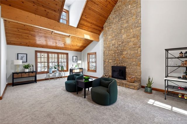 2810 E Spring Valley Pike, Dayton, OH 45458