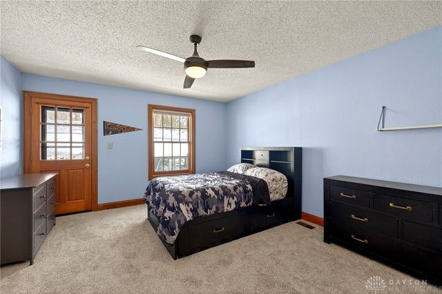 2810 E Spring Valley Pike, Dayton, OH 45458