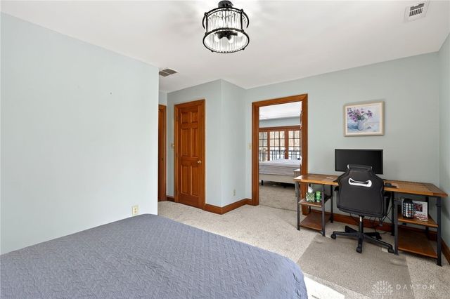 2810 E Spring Valley Pike, Dayton, OH 45458