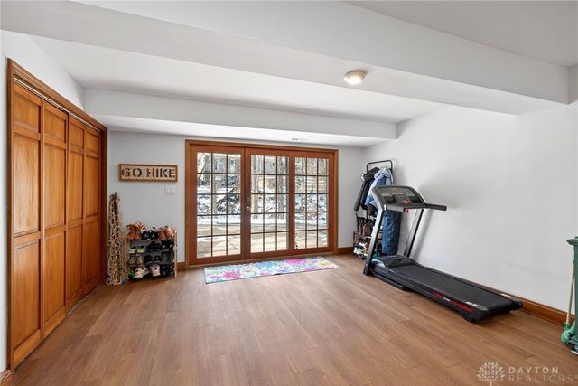 2810 E Spring Valley Pike, Dayton, OH 45458