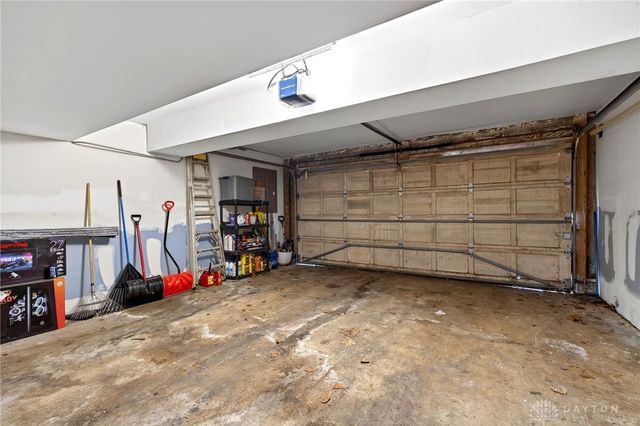 2810 E Spring Valley Pike, Dayton, OH 45458