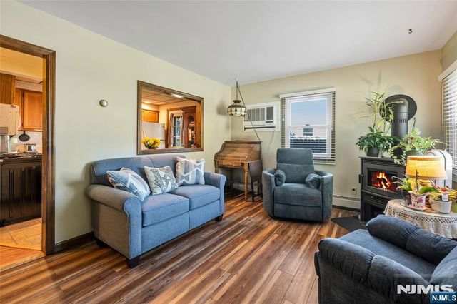 41 Wanaque Avenue, Wanaque, NJ 07420