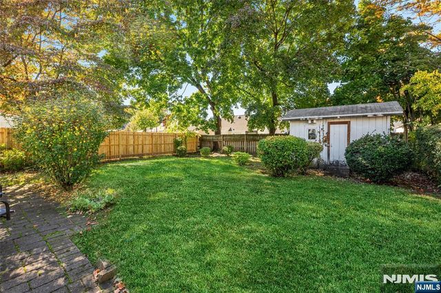 41 Wanaque Avenue, Wanaque, NJ 07420