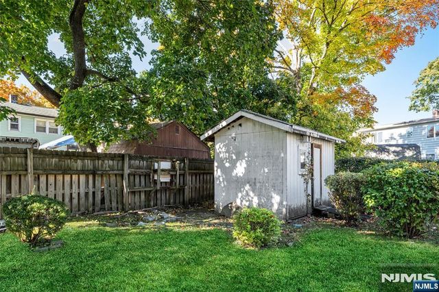 41 Wanaque Avenue, Wanaque, NJ 07420