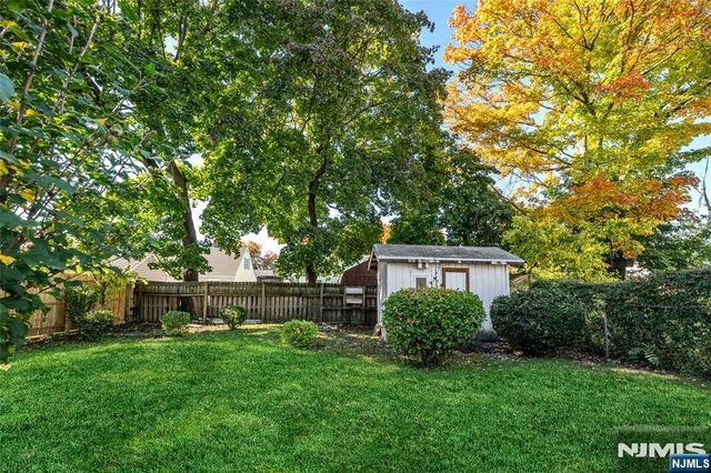 41 Wanaque Avenue, Wanaque, NJ 07420